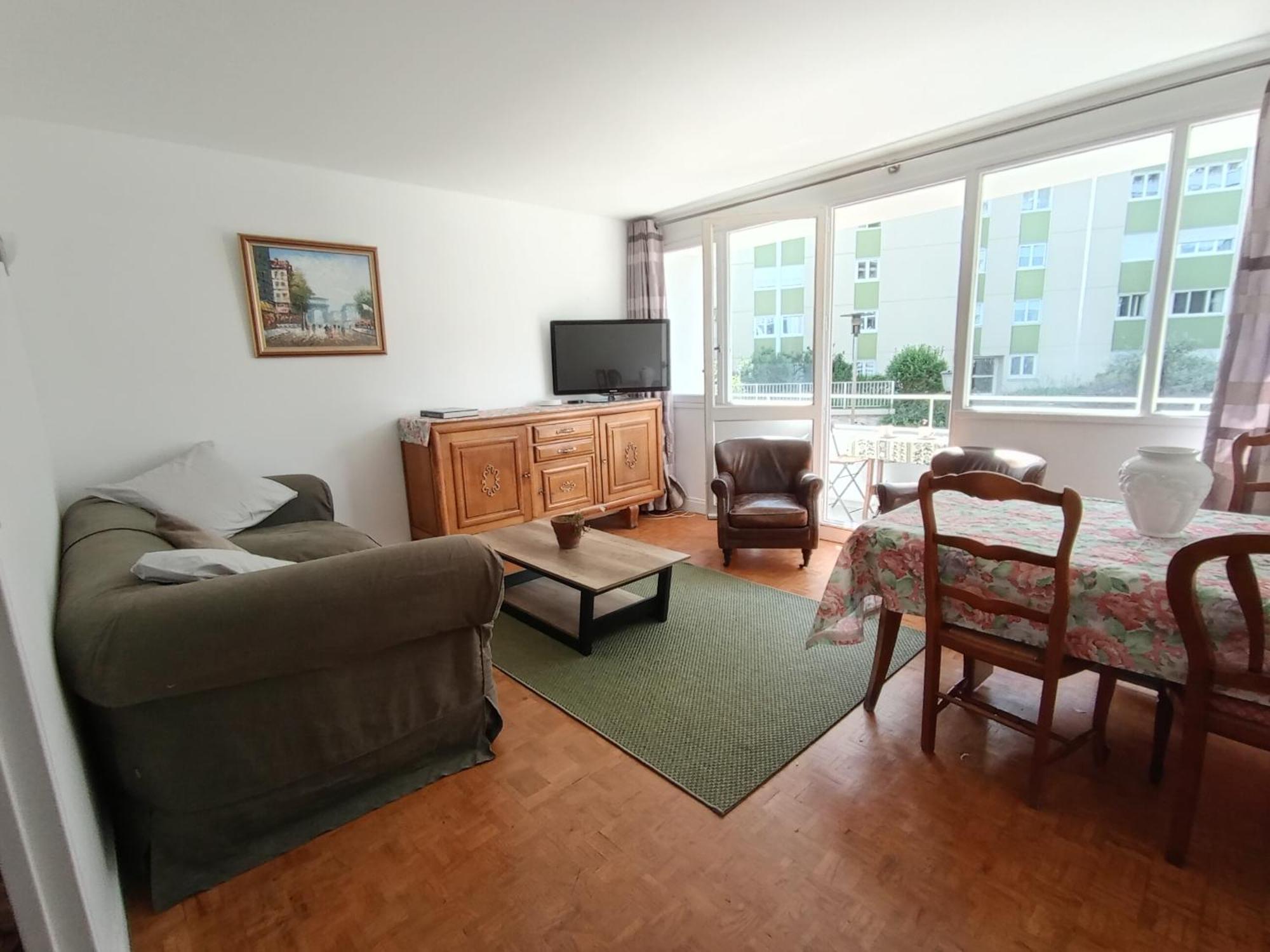 Chambre Double Lumineuse Paris Centre Deux Pas Du Metro المظهر الخارجي الصورة