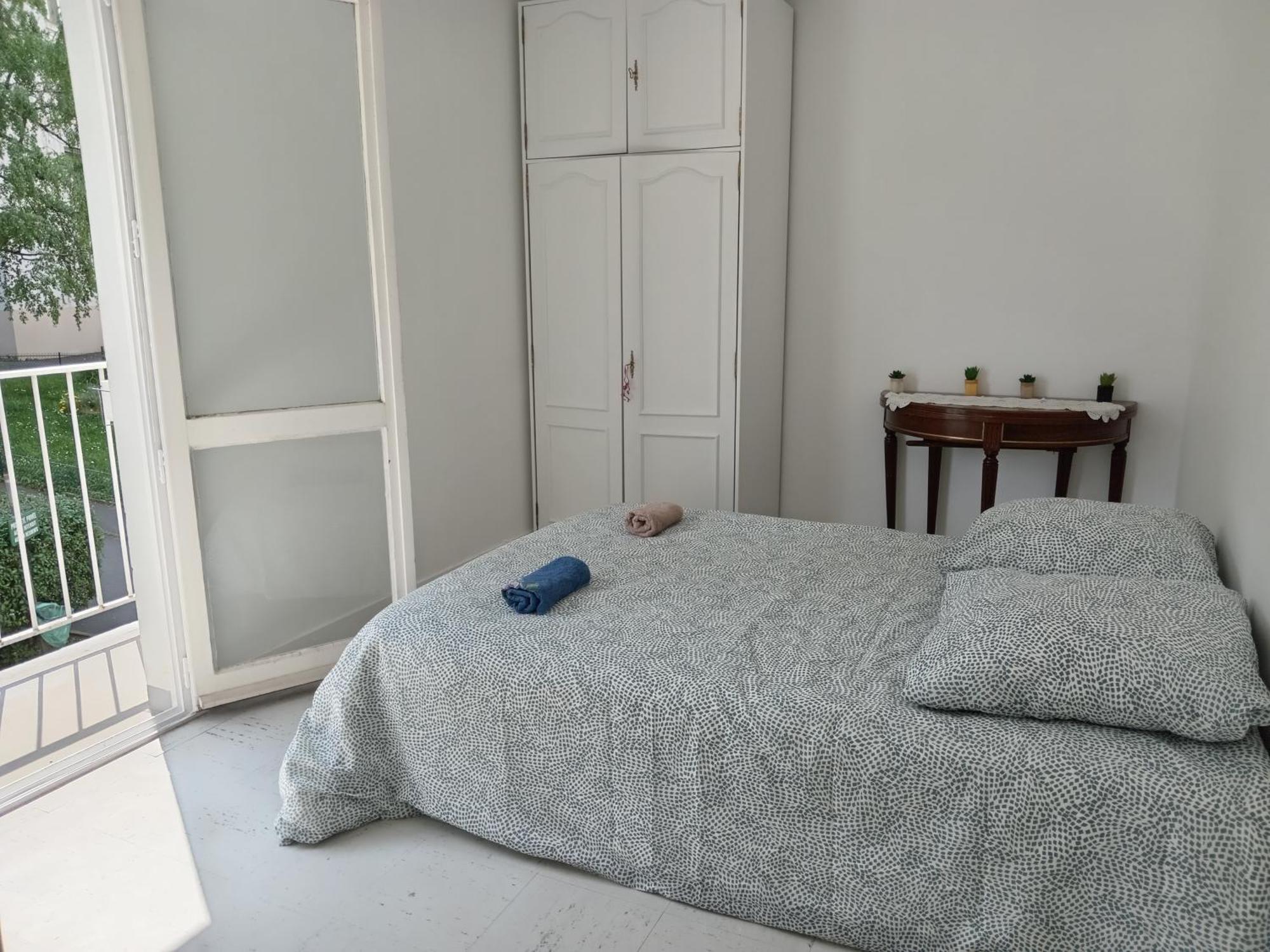 Chambre Double Lumineuse Paris Centre Deux Pas Du Metro المظهر الخارجي الصورة